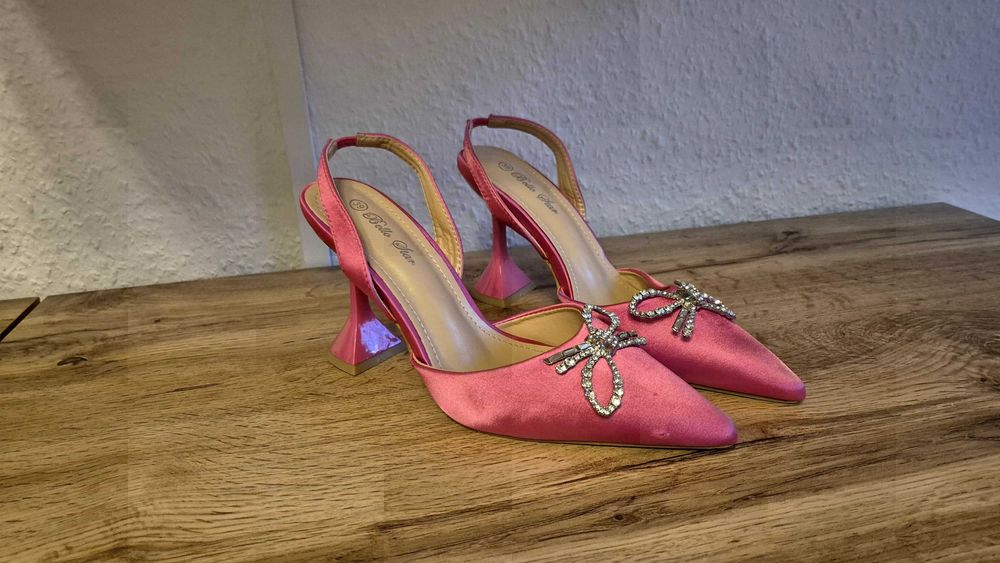 Обувки с ток- 39номер