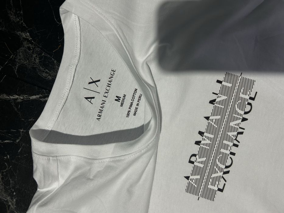 Дамска тениска Armani Exchange, размери S и М