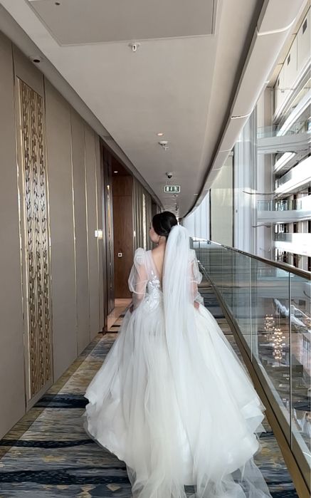 Продам свадебное платье и фату