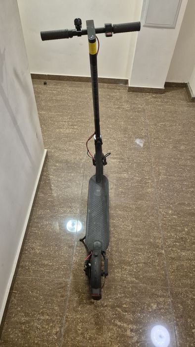 Електрическа тротинетка - Mi Electric Scooter Pro2