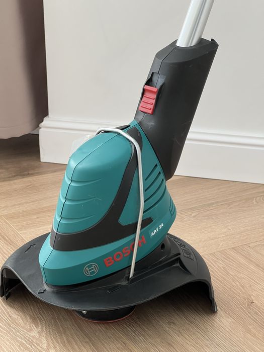 Trimmer gazon electric Bosch ART 24, Motocoasa 400w