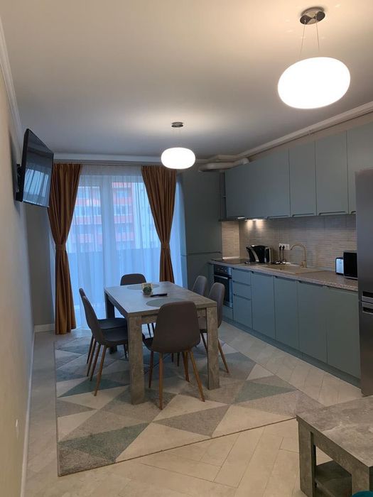 Proprietar închiriez Apartament cu 3 cam zona PLATINIA/USAMV (LANGA BIG BELY)