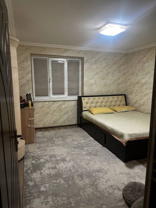 2xonali uy sotiladi Doʻmbrabod xaykalni oldida oʻzimizniki