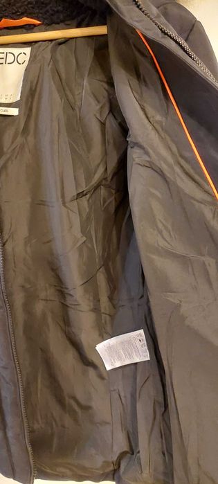 Ново Дамско яке ESPRIT 3M™ Thinsulate™