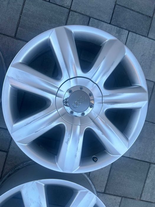 JANTE Aliaj 19 Originale AUDI- Volkswagen - IMPECABILE