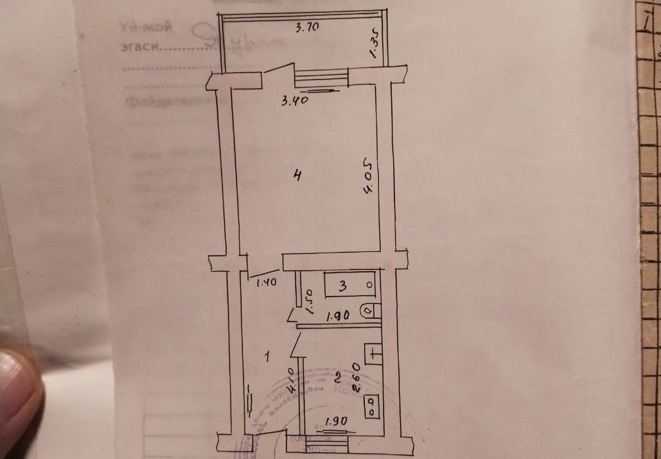Продается однокомнатная квартира на Юнусабаде-15