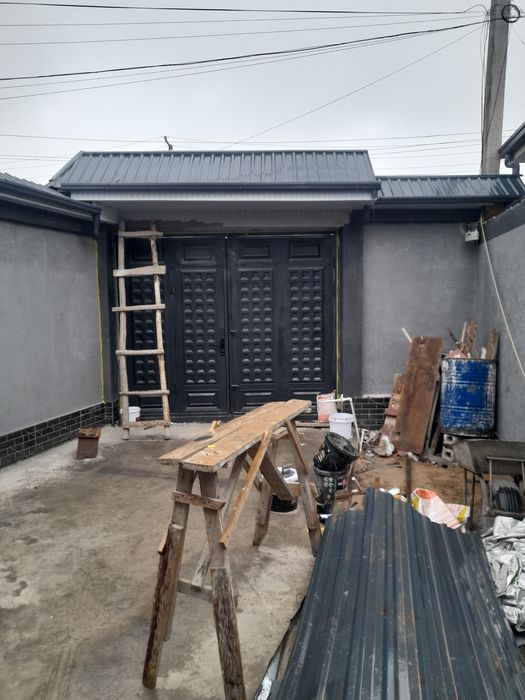 Ески сергили презд уе сотилади 1.50сотик