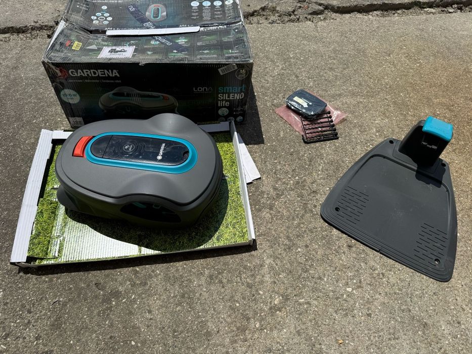 Robot tuns iarba Gardena