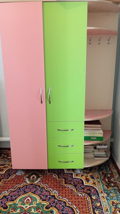 Oʻgʻil bola yoki qiz bola uchun shkaf