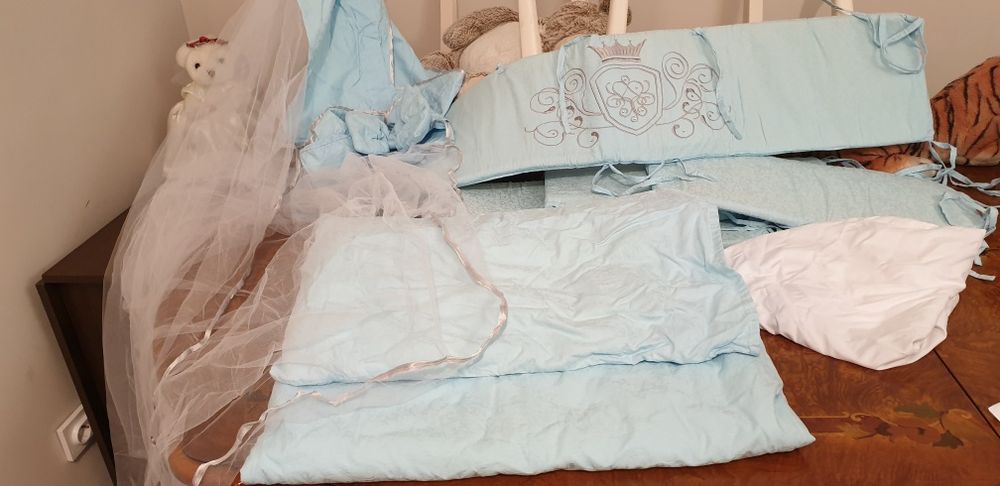 Бортики в детскую кроватку