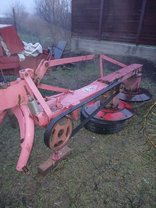 Vand  costisitoare  tractor  165