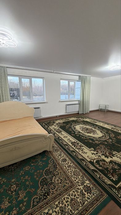Продается дом с 10 сотками земли