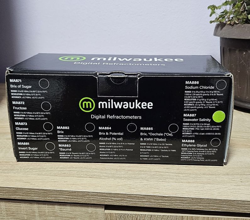 Refractometru digital pentru acvariu Milwaukee MA887 test salinitate