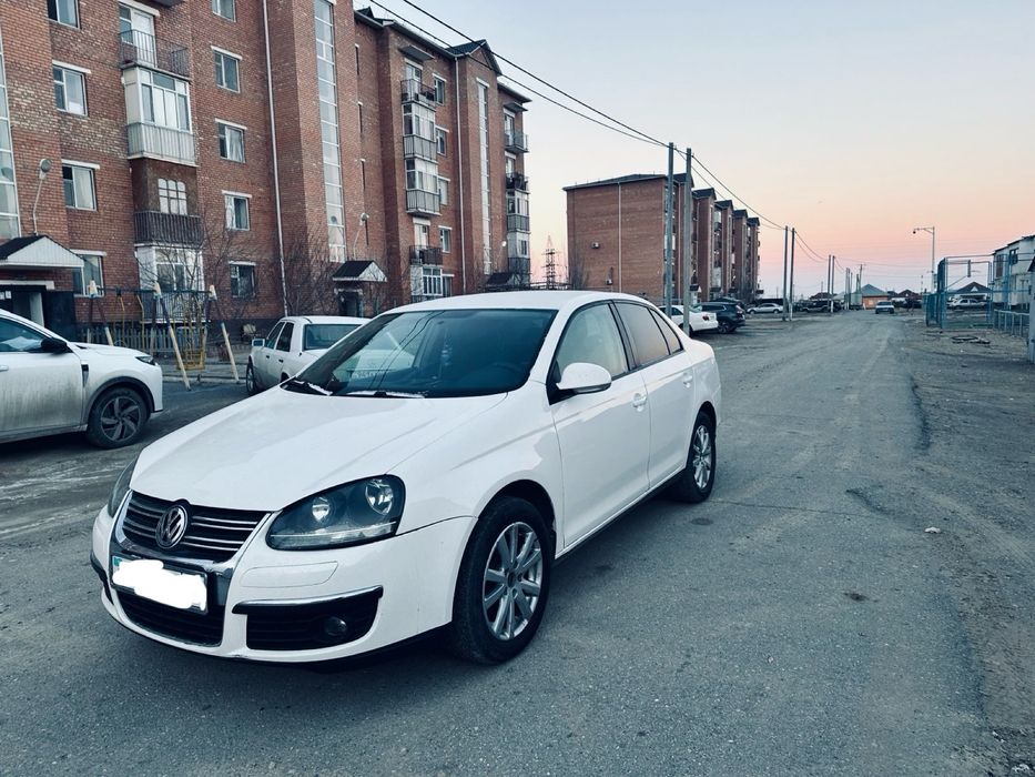 Продается машина Volkswagen jetta 2010 г