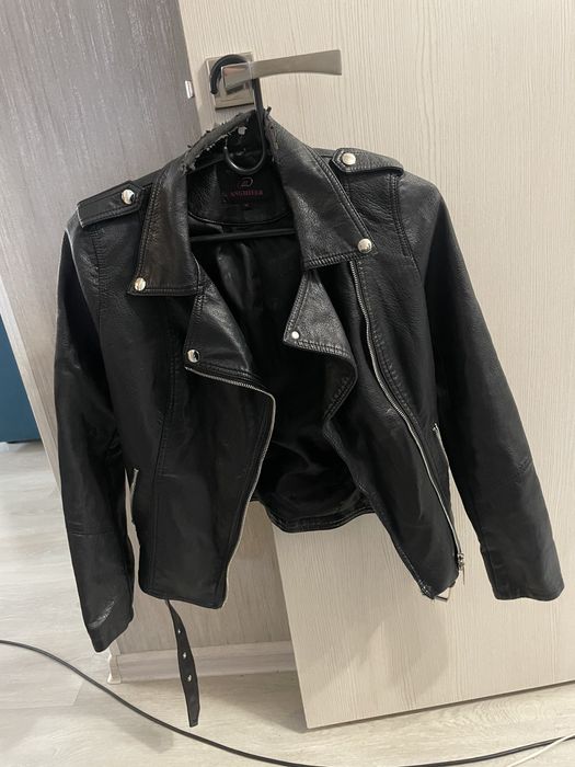 Кожаная куртка XS S