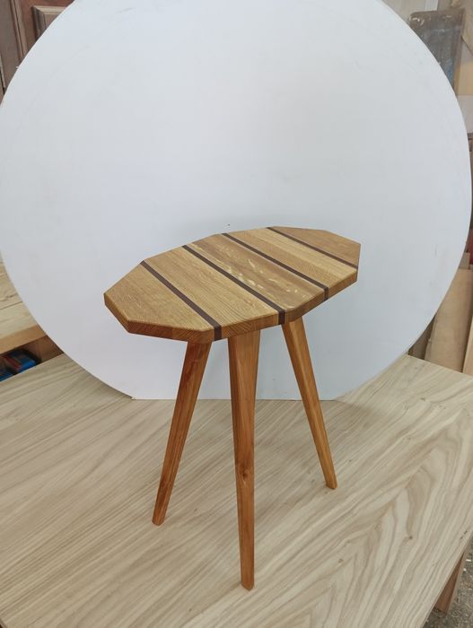 Интерьерный столик