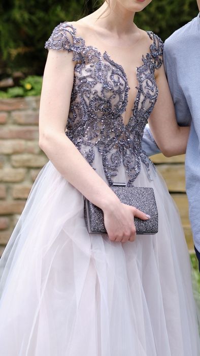 Бална рокля