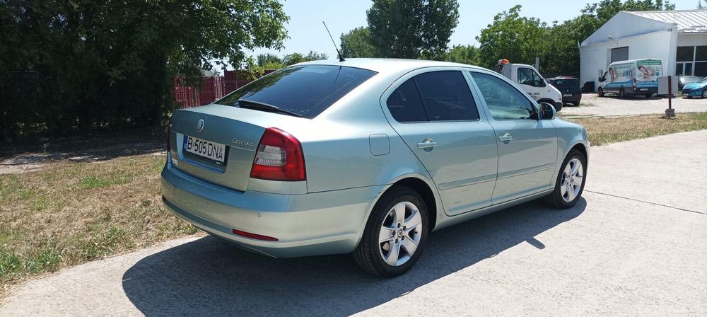 Vând/Schimb Skoda Octavia II Facelift 2.0 TDI DSG – 140 CP – Navigație – Îngrijită
