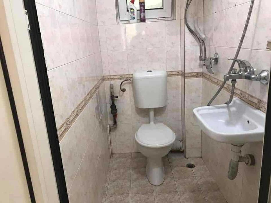 под наем 2-стаен обзаведен и оборудван апартамент до зимно кино Тракия