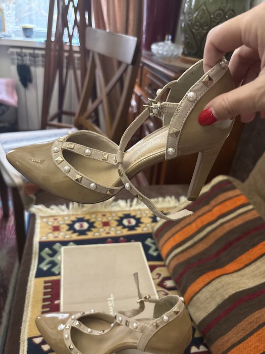 Срочно туфли Marko tozzi39