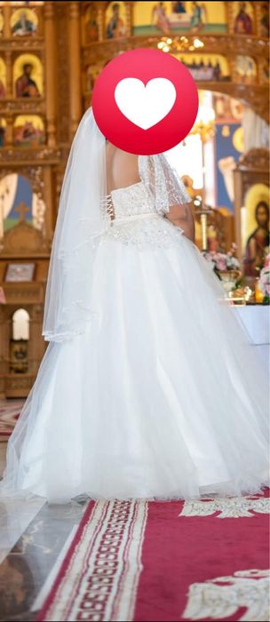 Vand tot ce se vede in poze