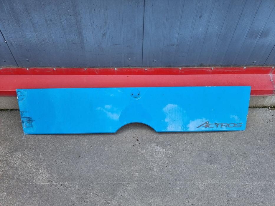 Ornament capota Mercedes Actros MP4 dupa 2011 cod A9607500409