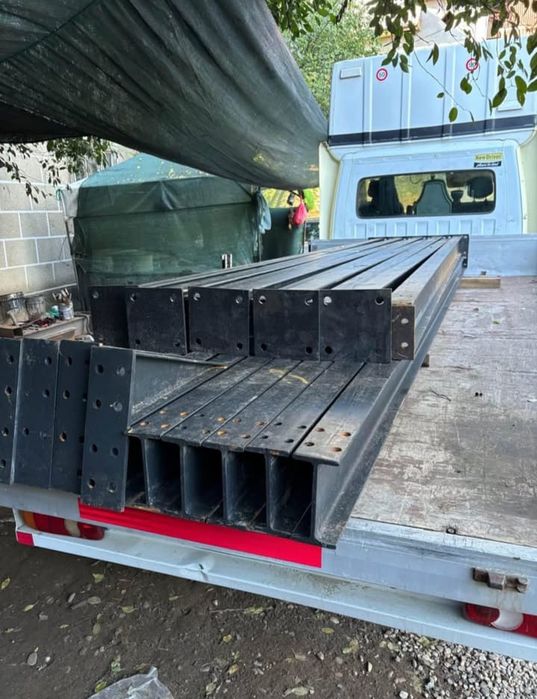 Vând hala structura metalică 10x20x4 pret 2800 euro
