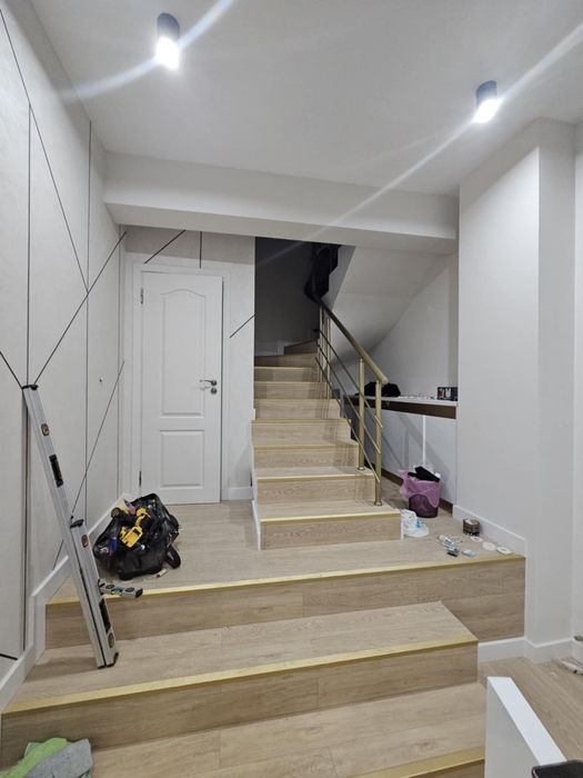 Домашен майстор, вътрешни ремонти, дърводелец