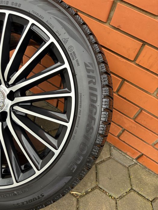 Комплект дисков с резиной Mersedes AMG