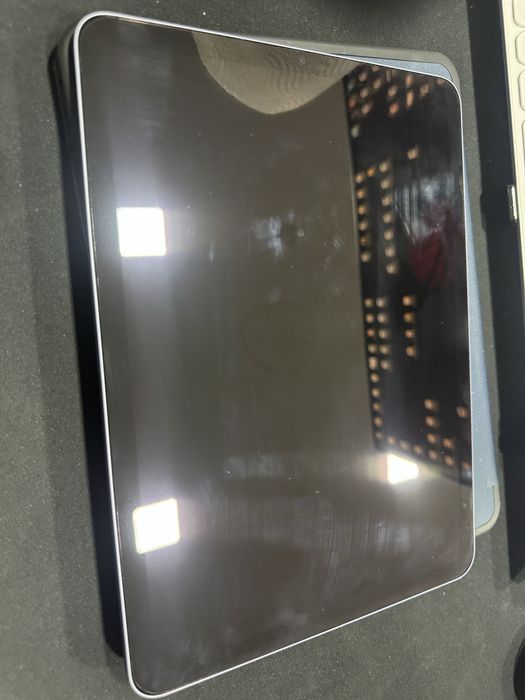 Ipad air 11 gen 5 м1 чип 256гб