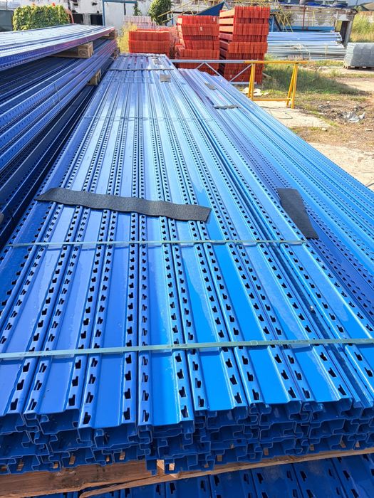 Rafturi metalice