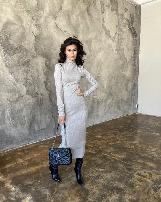 Трикотажное платье