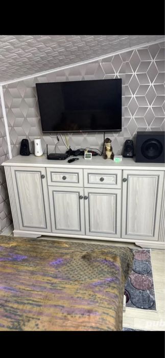 Vand teren intravilan cu numar de casa si utilitati