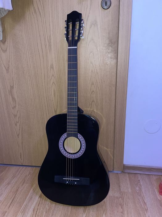 Chitară Acustică