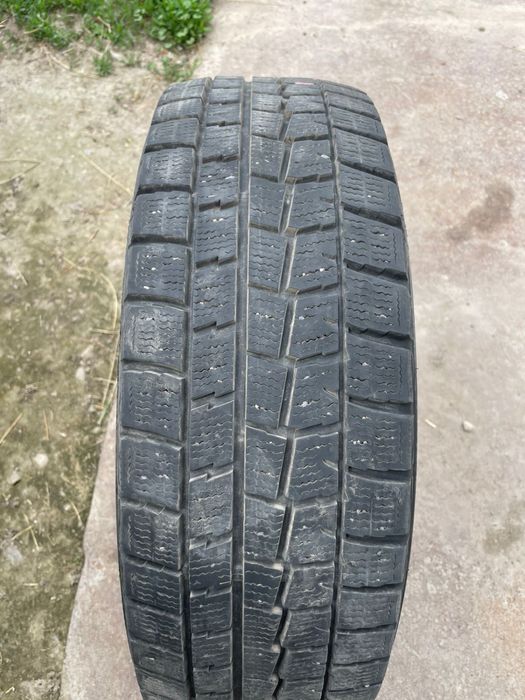 Продам шины 185/60R15. 84Q Dunlop