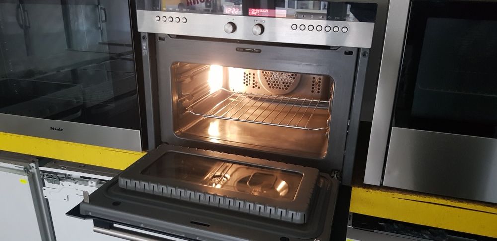 Фурна за вграждане комбинирана с микровълнова 2в1 SIEMENS +MW