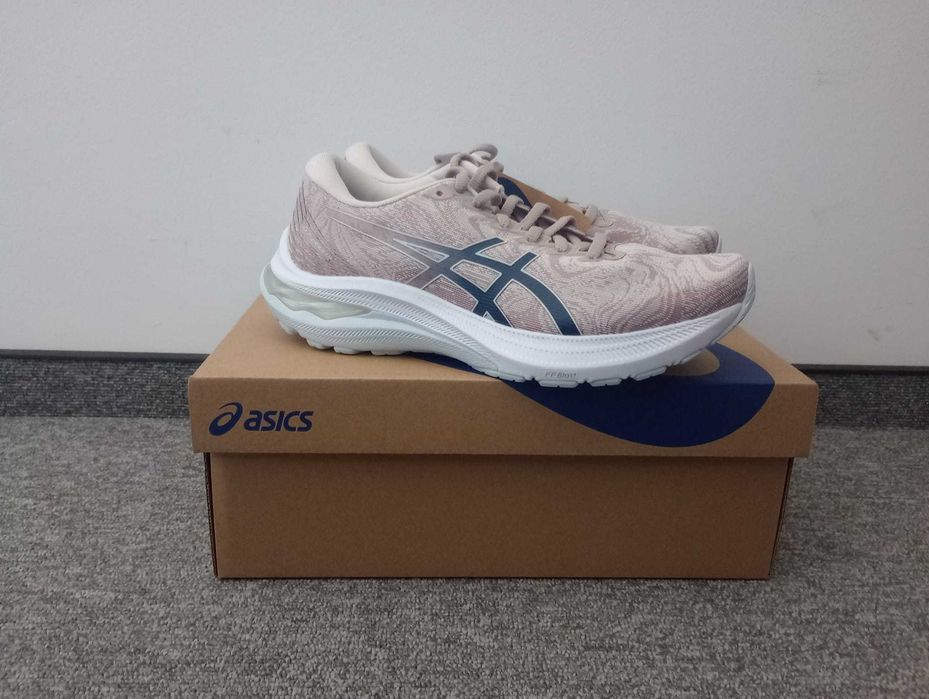 Asics Обувки за бягане GT-2000 11 38 EU
