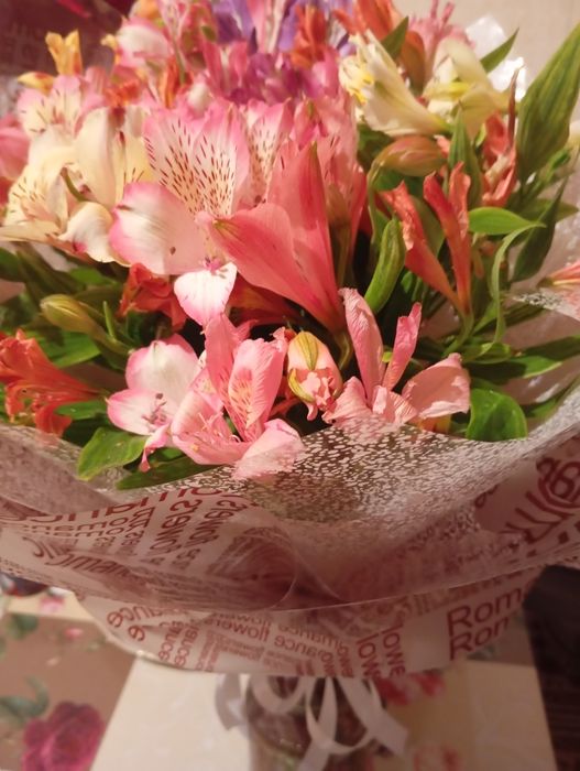 Продам цветы срочно