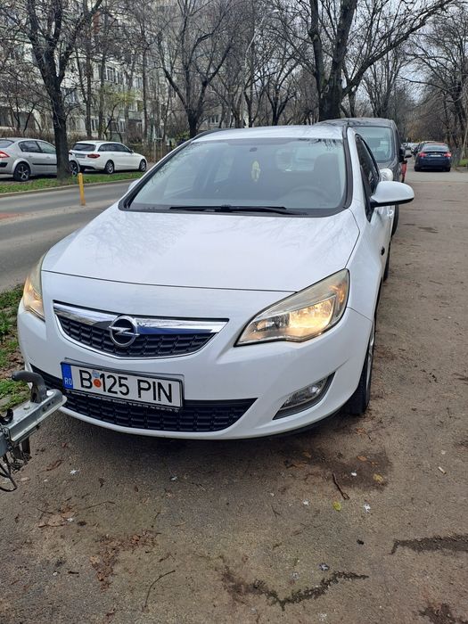 De Vanzare Opel astra j