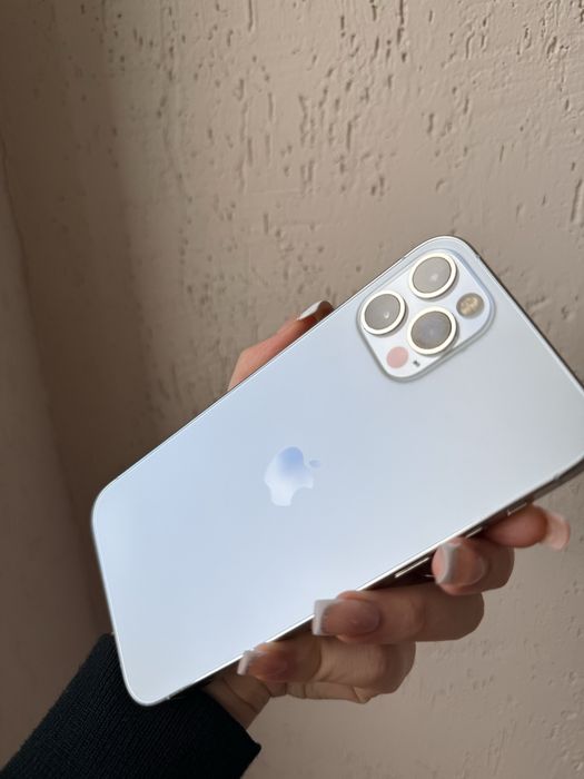 iPhone 12 pro, 128 гб.