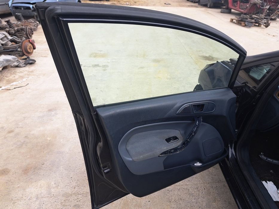Usa stanga fata Ford Fiesta 6 [Fabr 2008-2019] Panther Black Metal