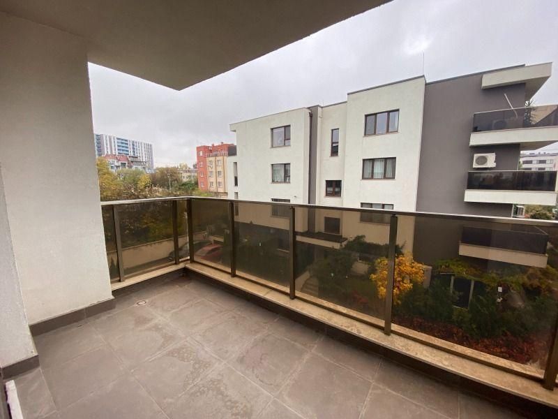 Дава се под наем Тристаен апартамент в София, Витоша - 87 кв.м за 1200 € - Снимка #4