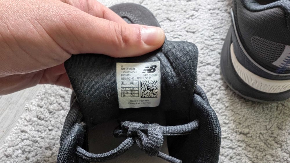 Маратонки New Balance SportStyle NM1010UR Черни размер 41.5