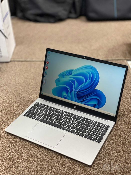 Hp laptop AMD Ryzen 5 7520U with Radeon Graphics
