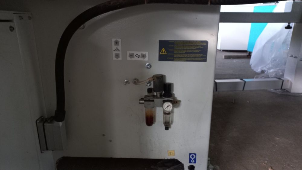 CNC Форматен циркуляр 3200 мм.по 4 оси LAZZARI Mega cnc год.2005