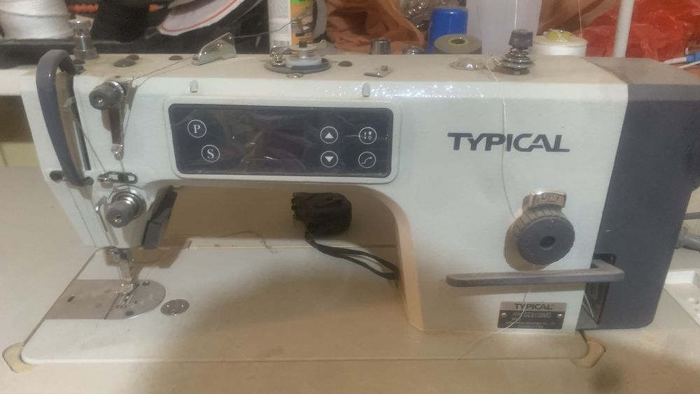 Швейная машинка typical