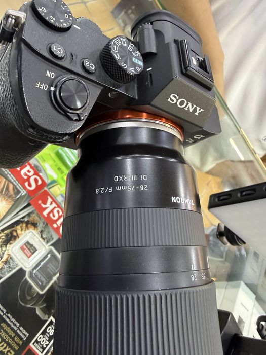 Продается объектив Tamron 28-75m 2.8