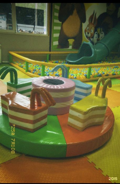 Продается Детский игровой парк.