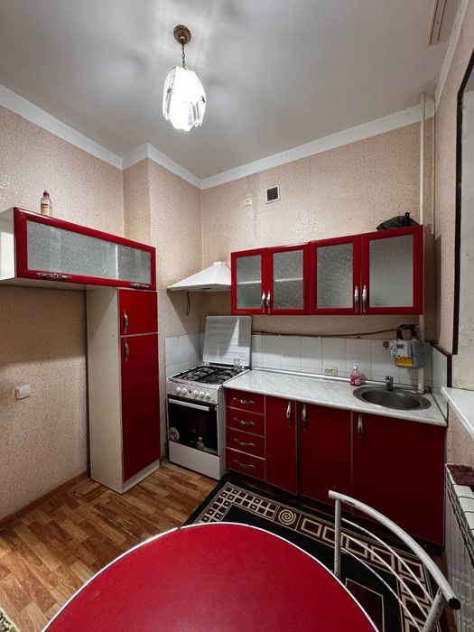 2 Xonali kvartira sotiladi