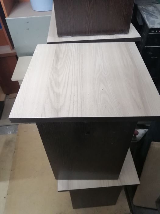 Продам стульчики табуретки